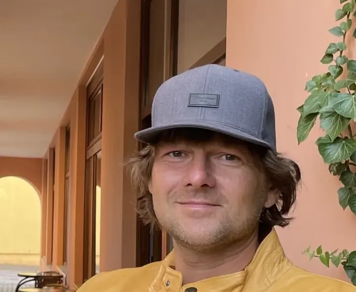 Martin Holub - příběh Hero - obrázek 1