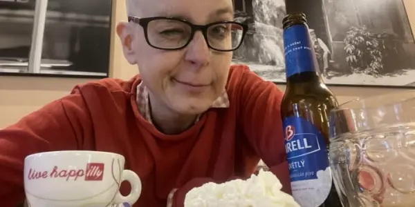 Zorka Šťastná - příběh Hero