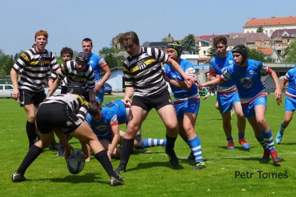 rodiče Petra Tomeše - příběh Soldiers